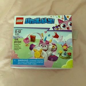 LEGO unikitty set